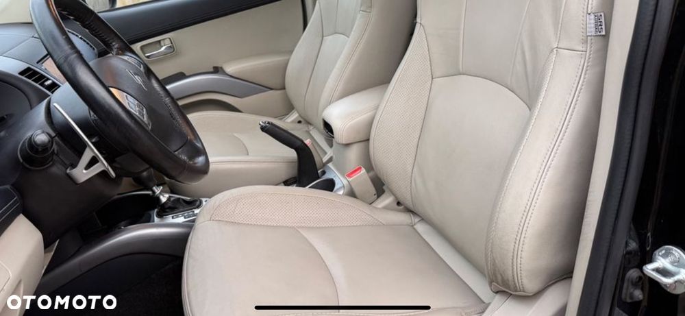 Citroën C-Crosser 2.2 HDi Exclusive DCS - 11