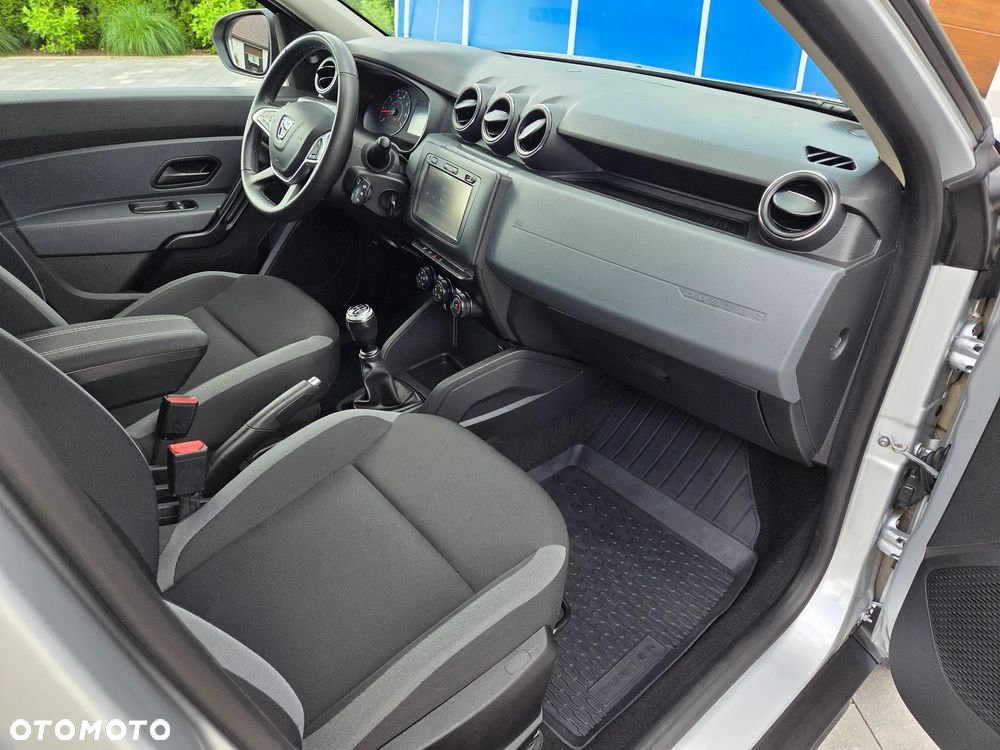 Dacia Duster 1.6 SCe Laureate S&S - 25