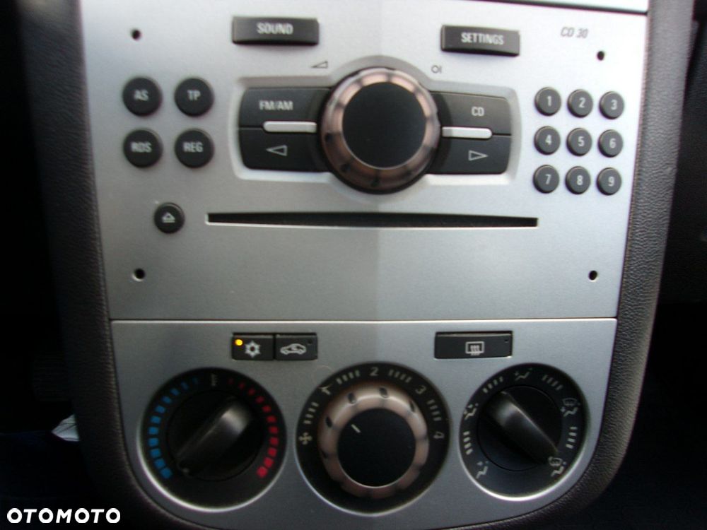 Opel Corsa - 17