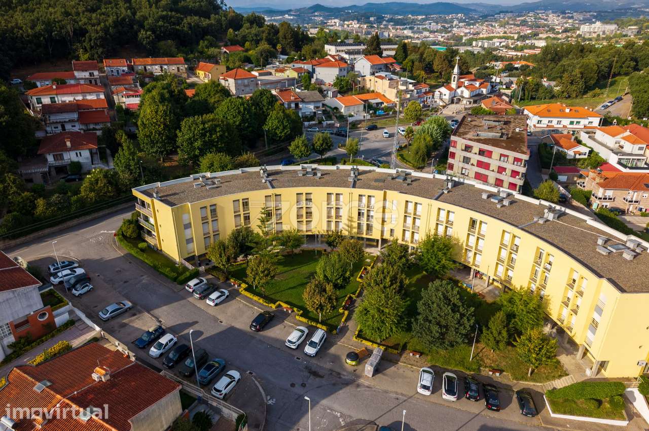 Apartamento T3 em Mascotelos, Guimarães