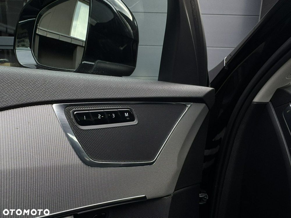 Volvo XC 90 D5 AWD Inscription 7os - 11