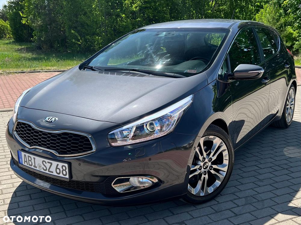 Kia Ceed 1.6 GDI ISG Vision - 1