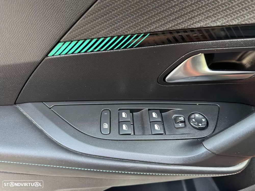 Peugeot e-2008 50 kWh Allure - 47