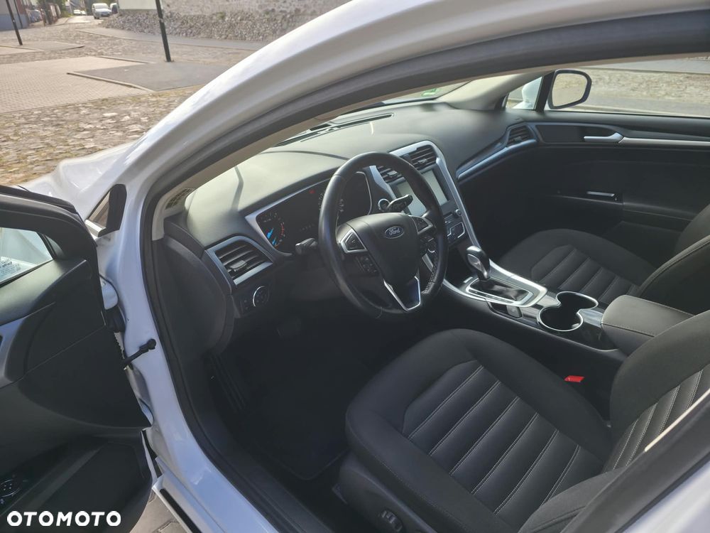 Ford Mondeo 2.0 EcoBlue Business Edition - 28