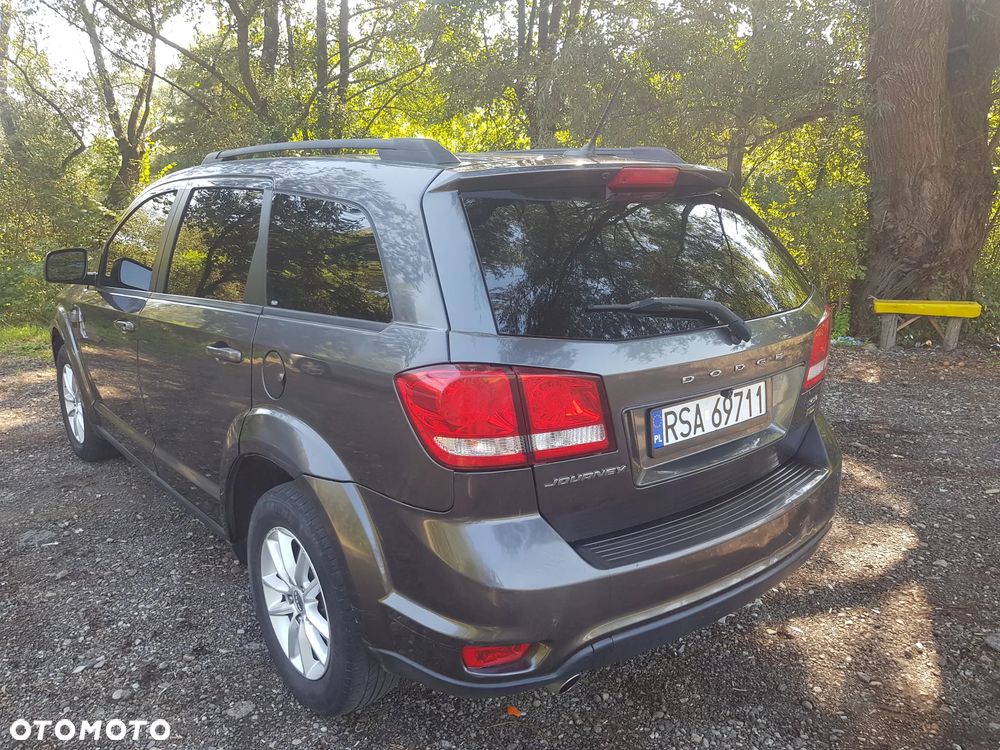 Dodge Journey - 8