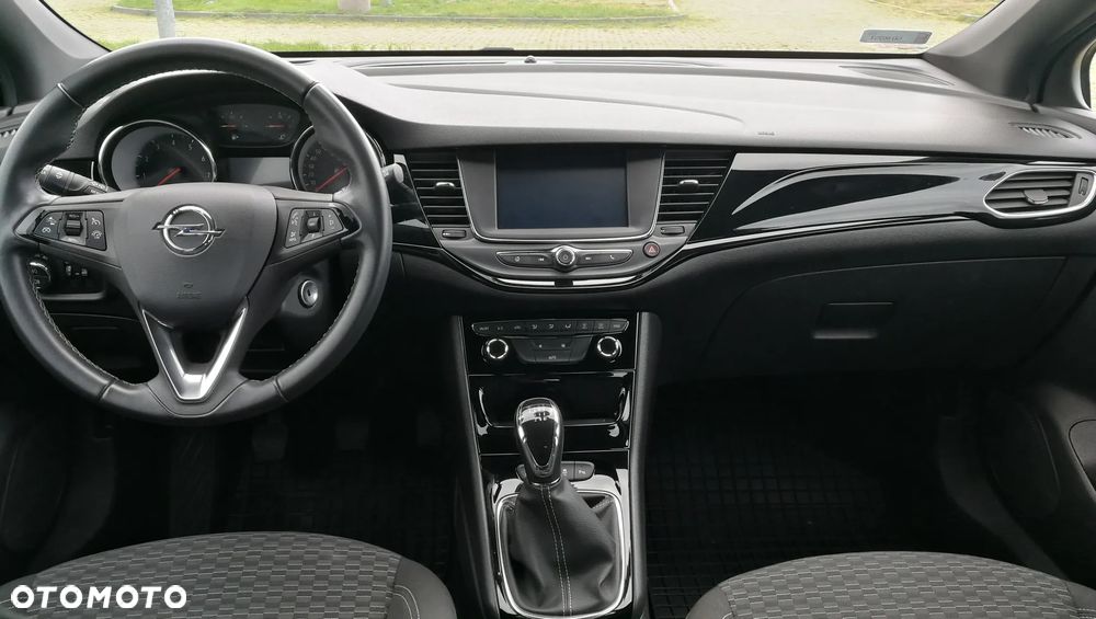 Opel Astra V 1.4 T Dynamic - 19