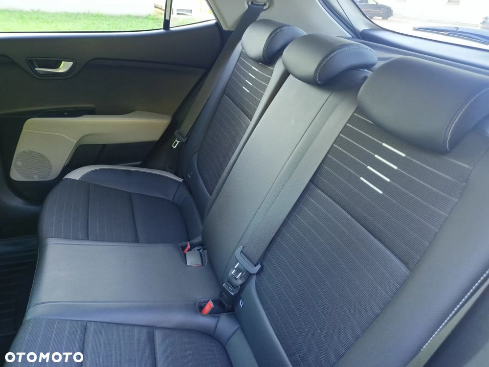 Kia Stonic 1.4 L - 24