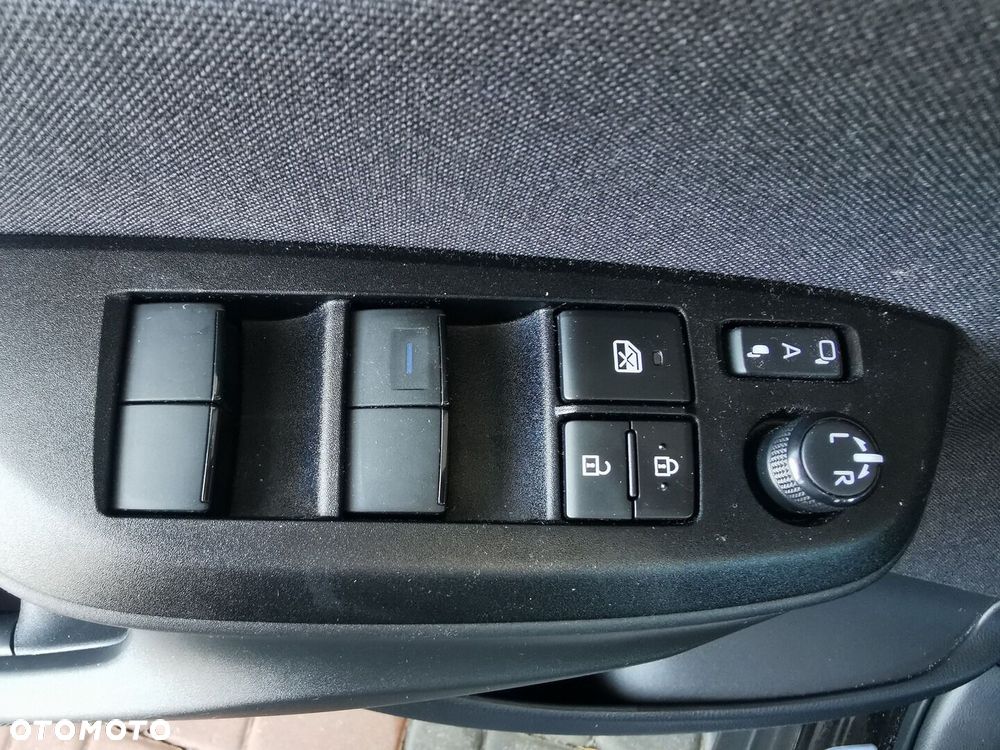 Toyota Yaris Cross Hybrid 1.5 Comfort - 16