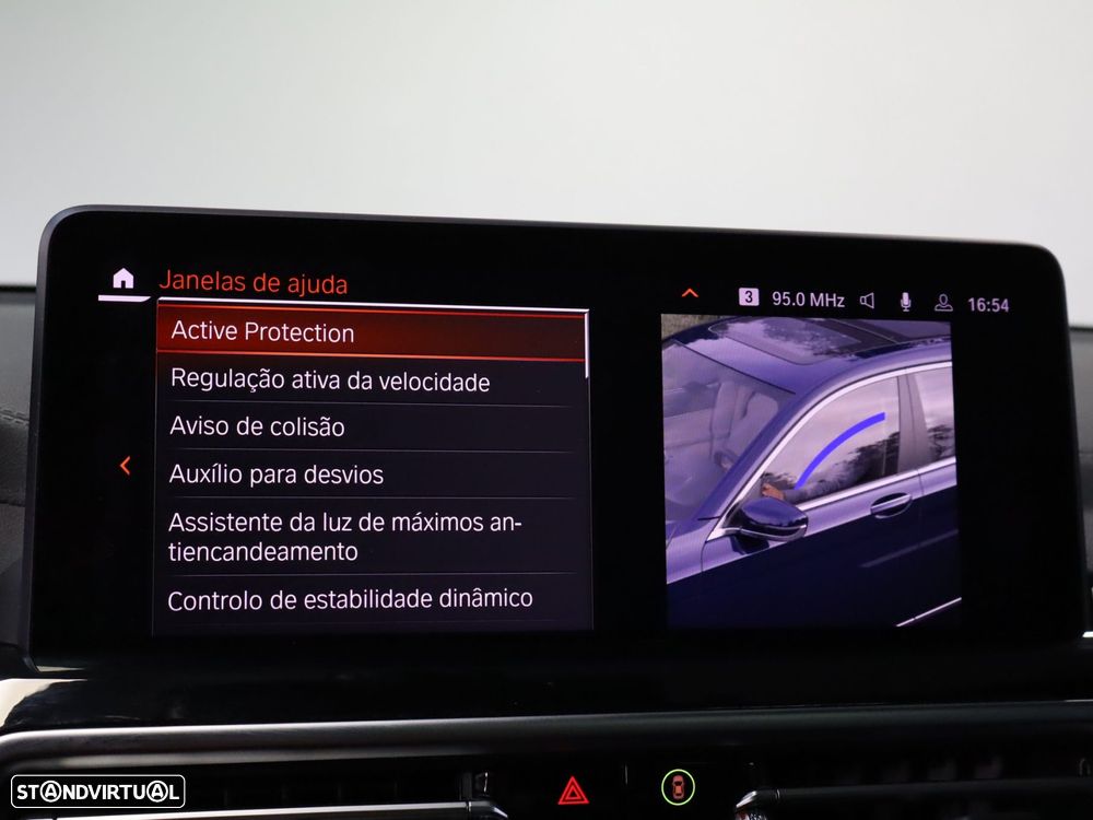 BMW iX3 M Sport Impressive - 19