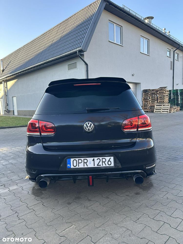 Volkswagen Golf - 12