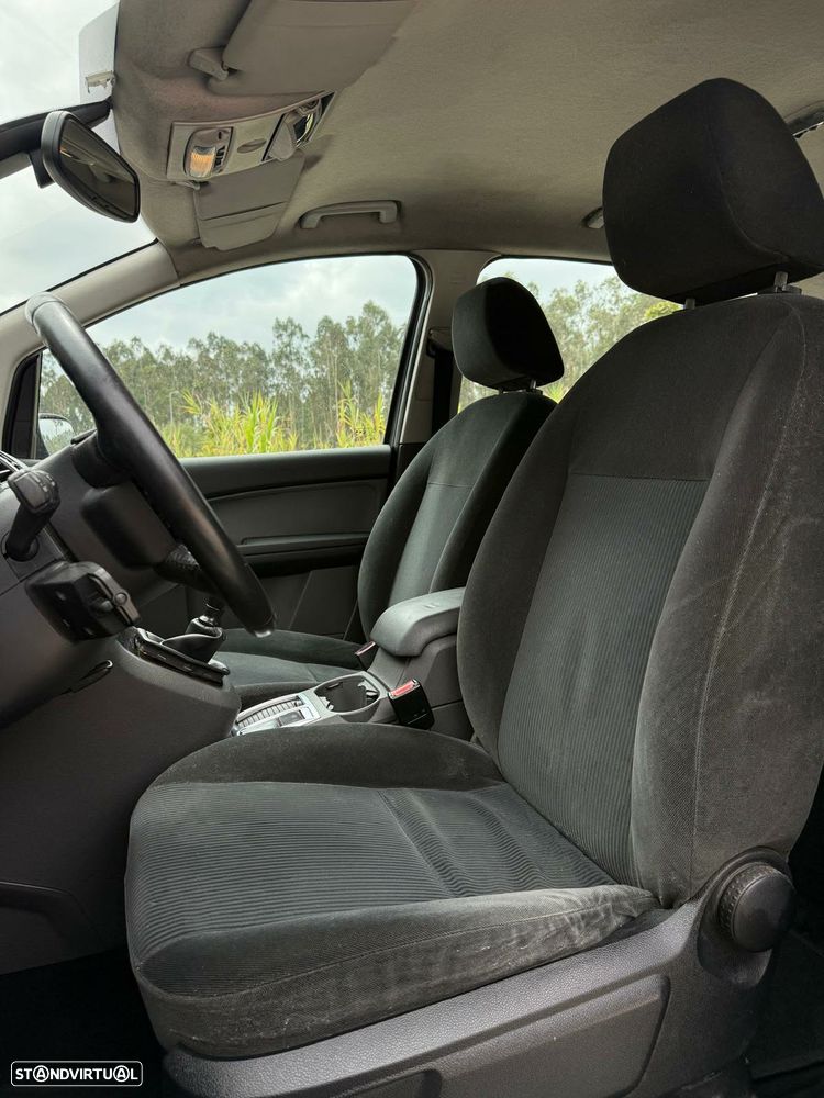 Ford Focus C-Max 1.6 TDCi Ghia - 8