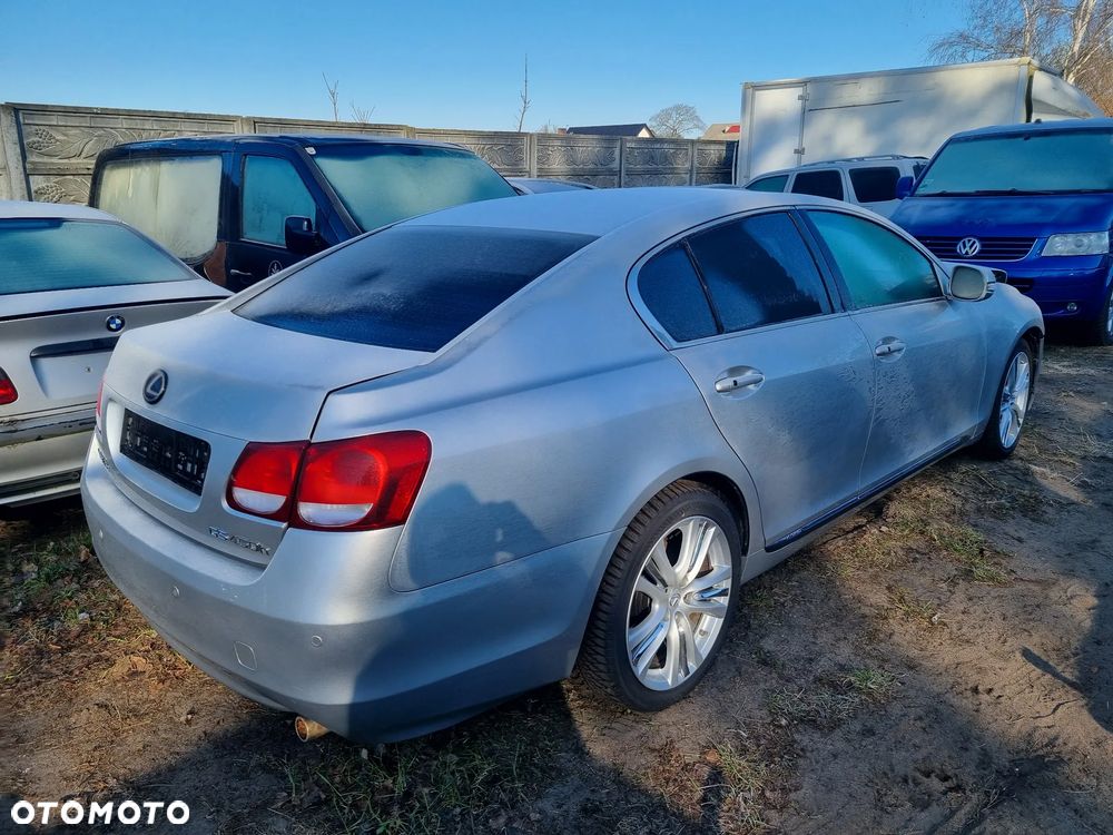 Lexus GS - 10