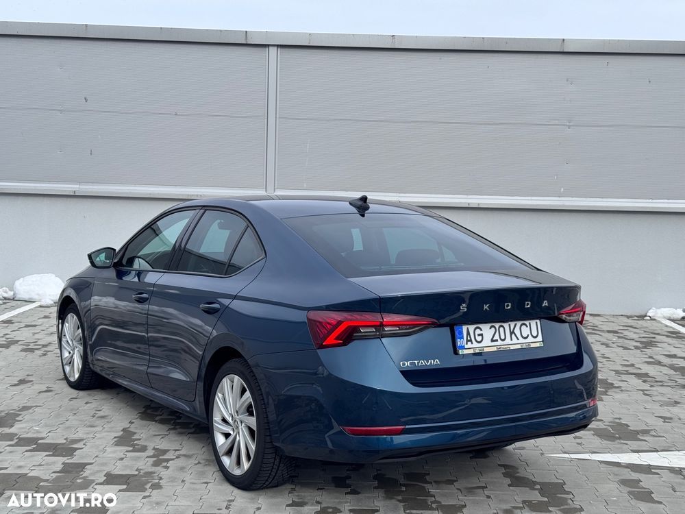Skoda Octavia 2.0 TDI DSG Style - 3