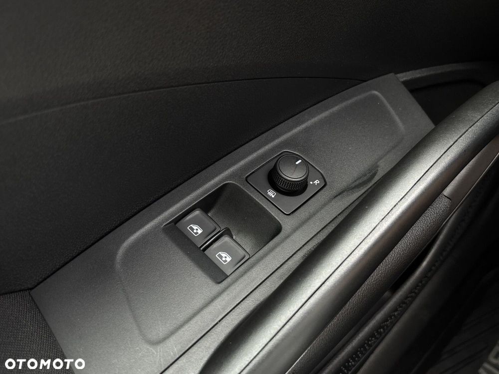 Skoda Fabia 1.0 TSI Ambition - 22