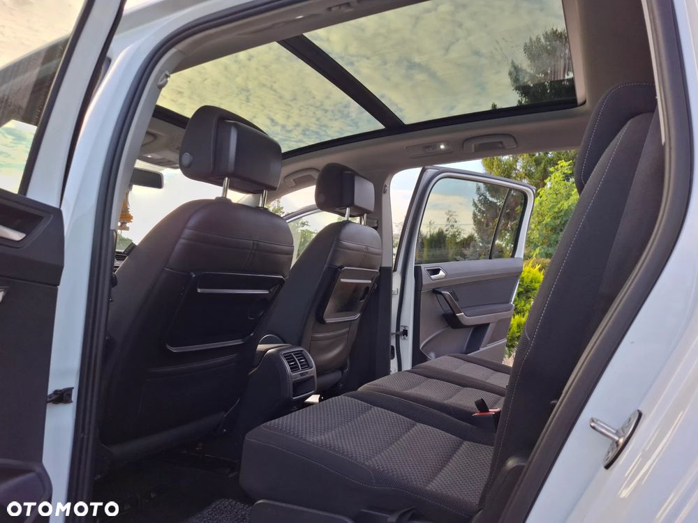 Volkswagen Touran 1.6 TDI SCR BlueMotion Technology Comfortline - 29
