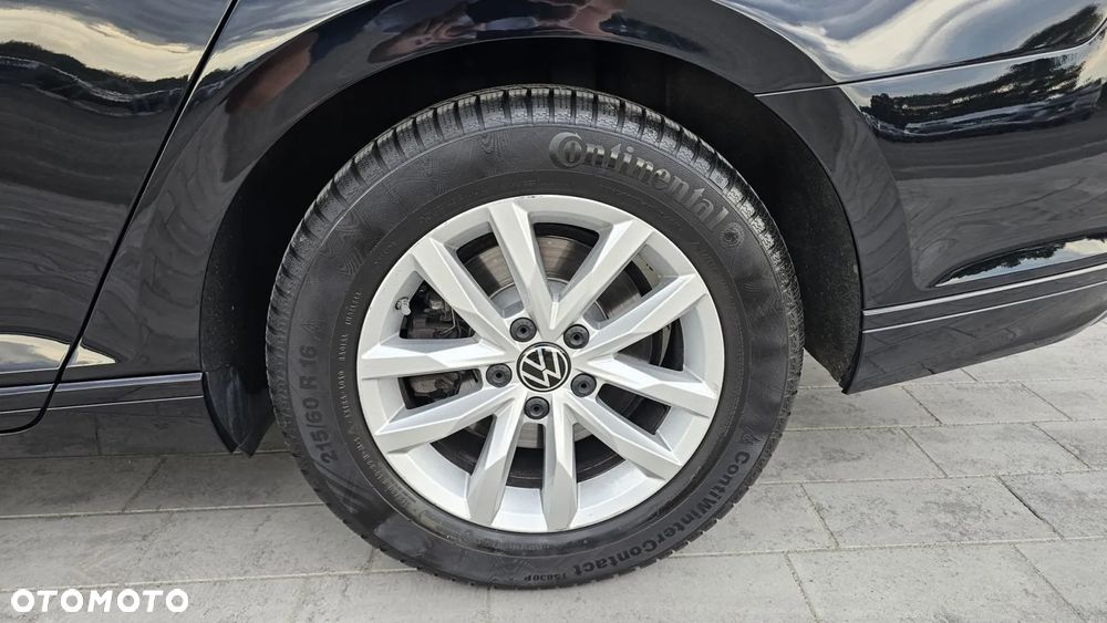 Volkswagen Passat Variant 2.0 TDI EVO Business DSG - 19