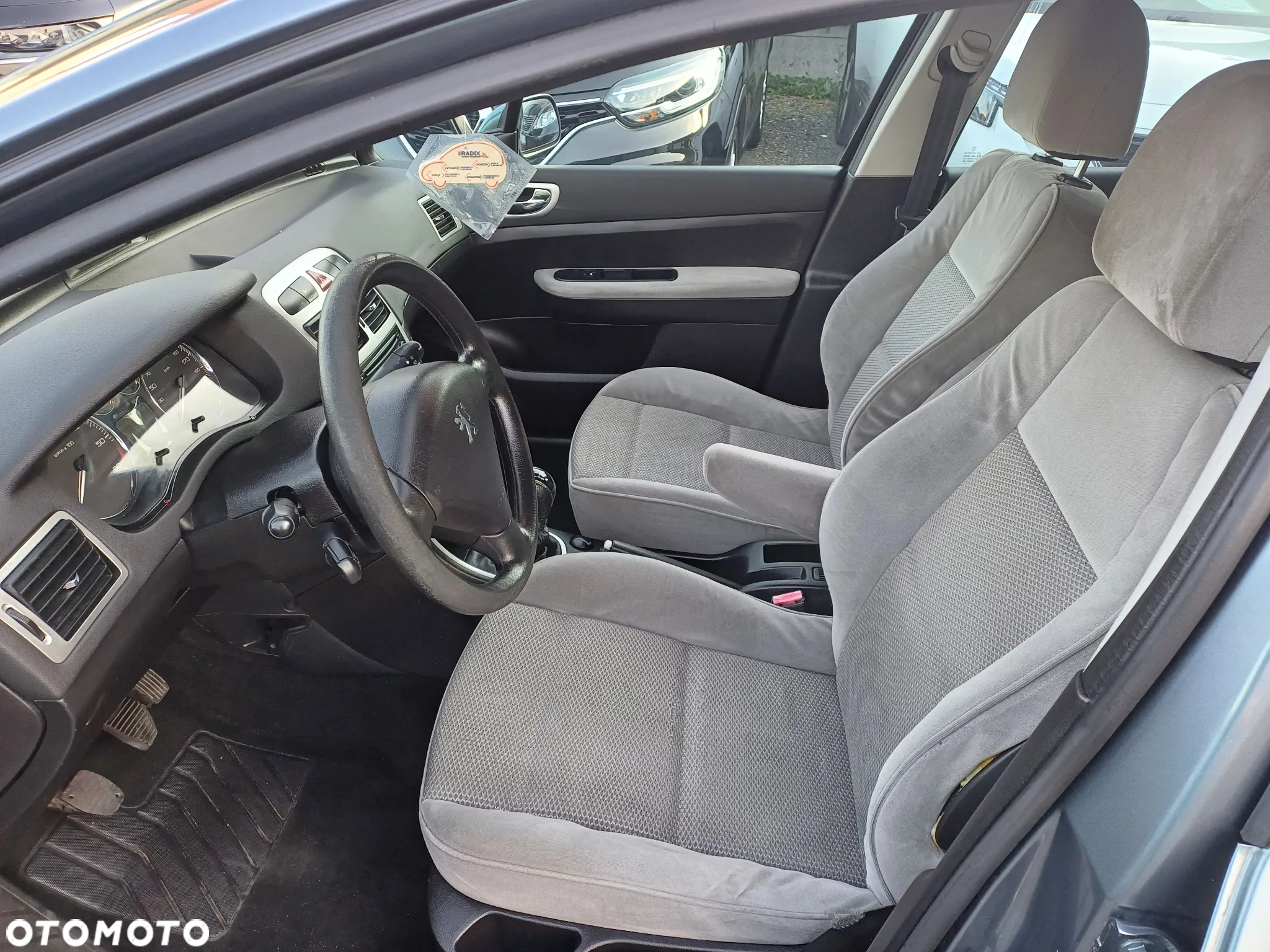 Peugeot 307 HDi 110 Premium - 12