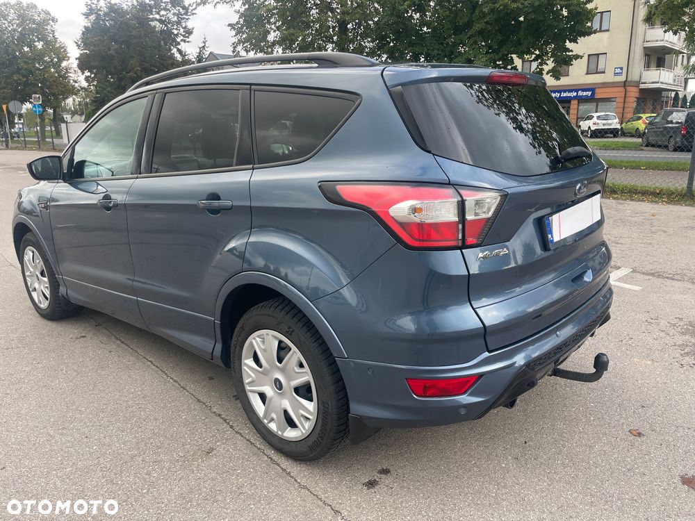 Ford Kuga 2.0 TDCi 2x4 ST-Line - 11
