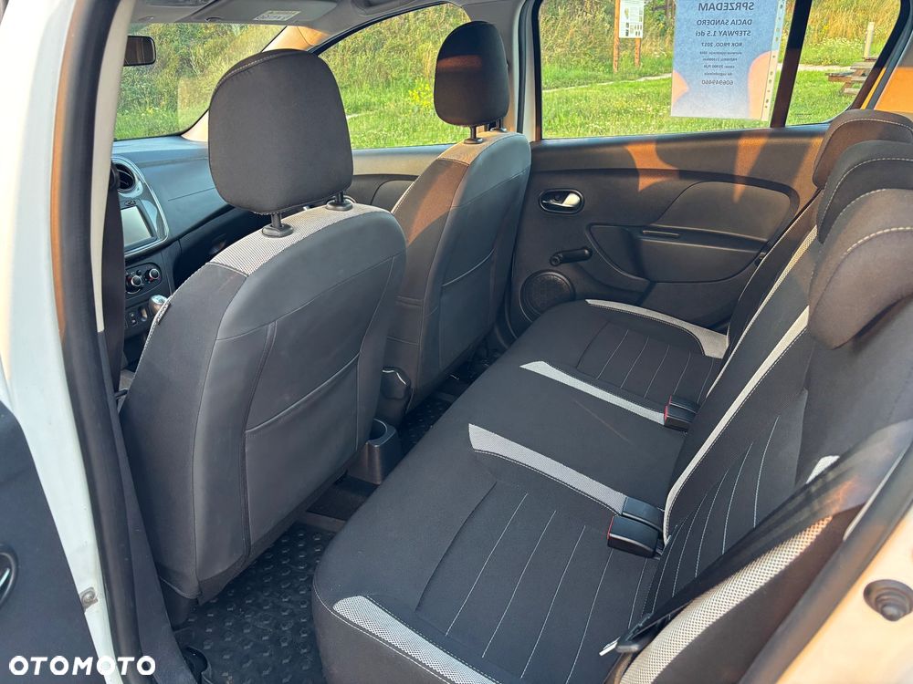 Dacia Sandero Stepway 1.5 dCi Ambiance - 26