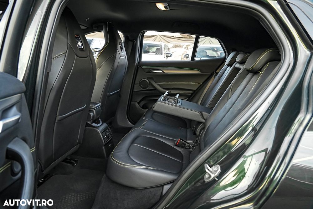 BMW X2 xDrive25e Edition Goldplay - 22