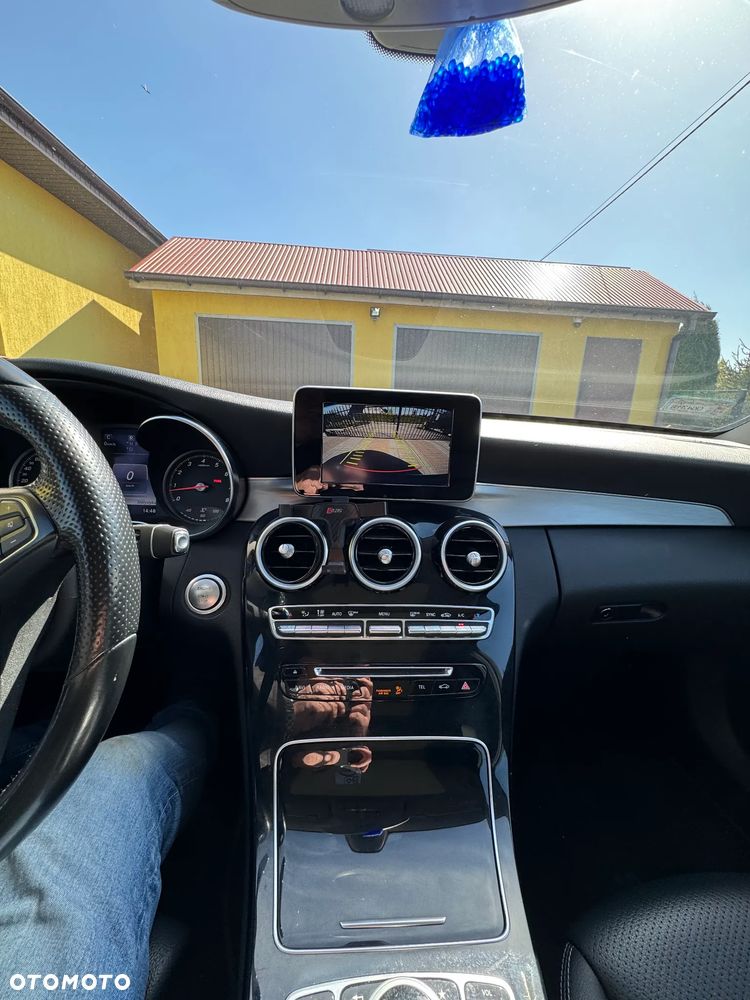 Mercedes-Benz Klasa C 300 7G-TRONIC Avantgarde - 16