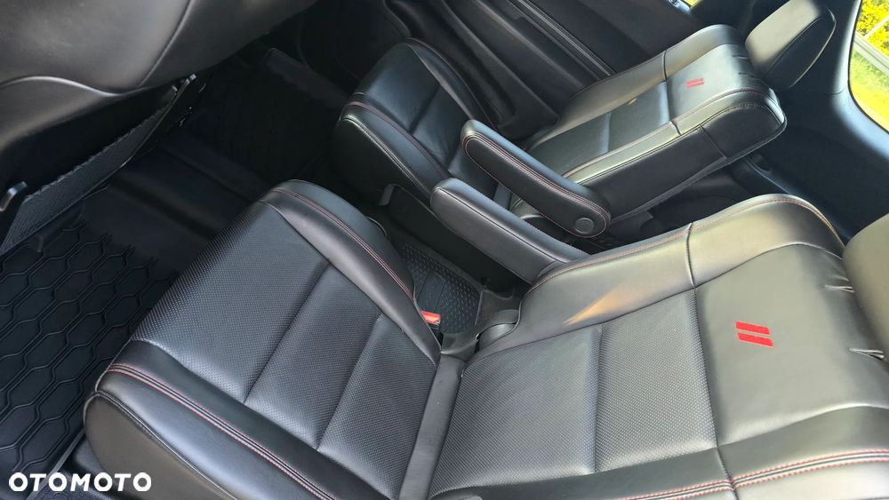 Dodge Durango - 8