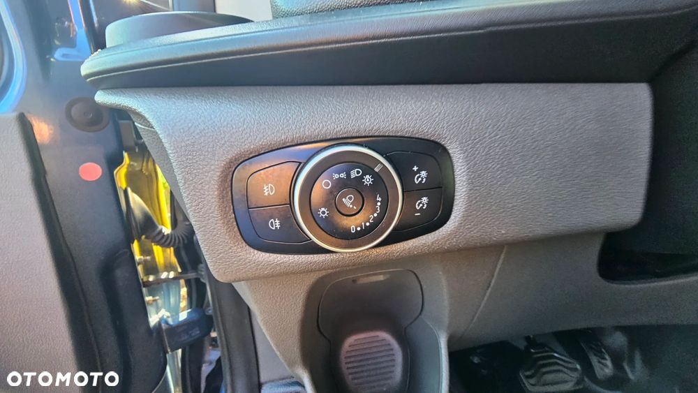 Ford Transit Custom Kombi 320 L1H1 Trend - 9