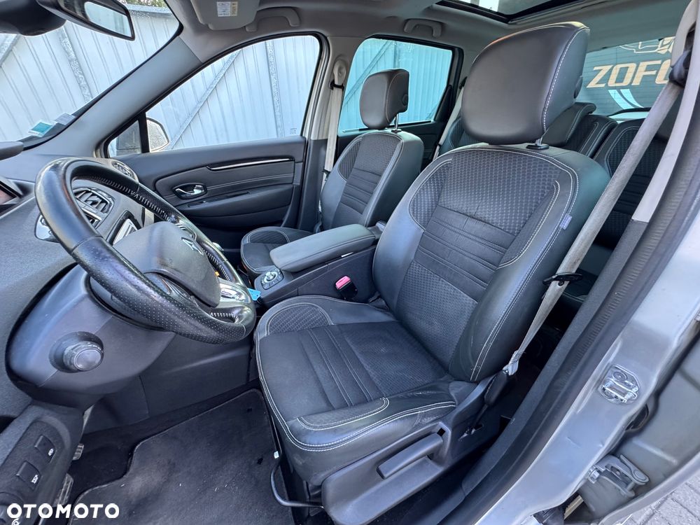 Renault Scenic - 12