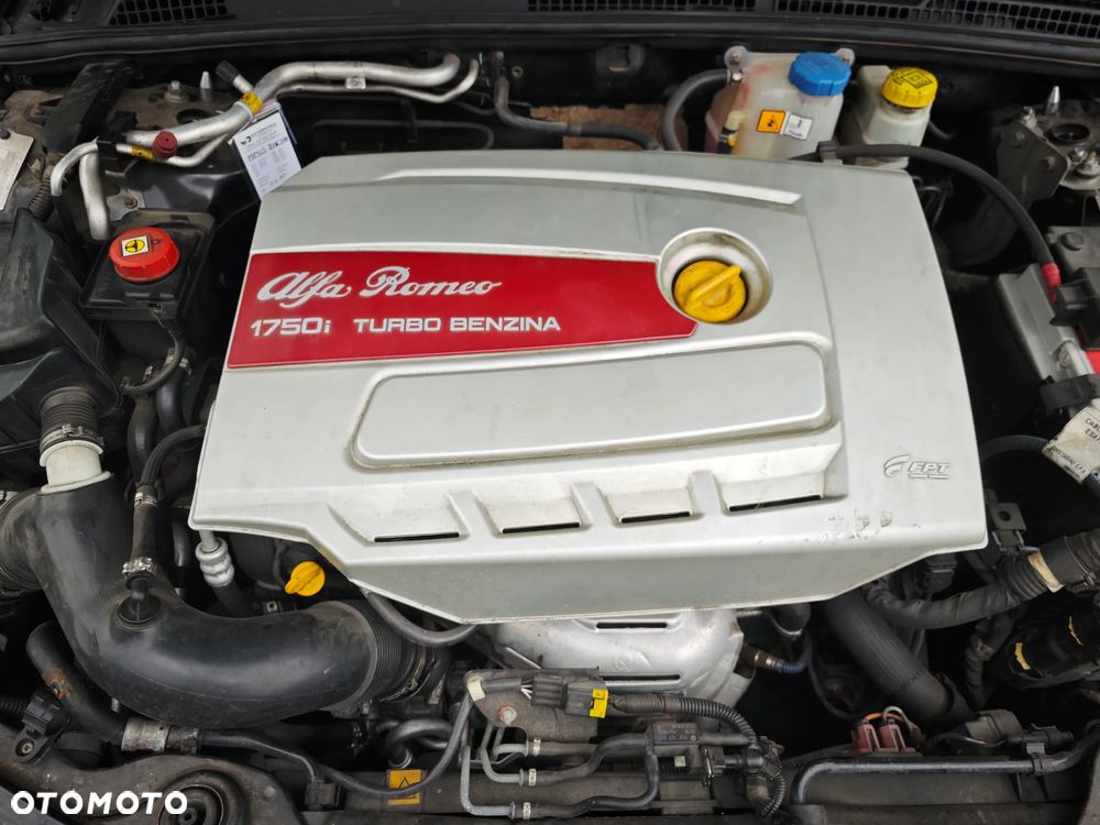 Alfa Romeo 159 1750TBi Distinctive - 15