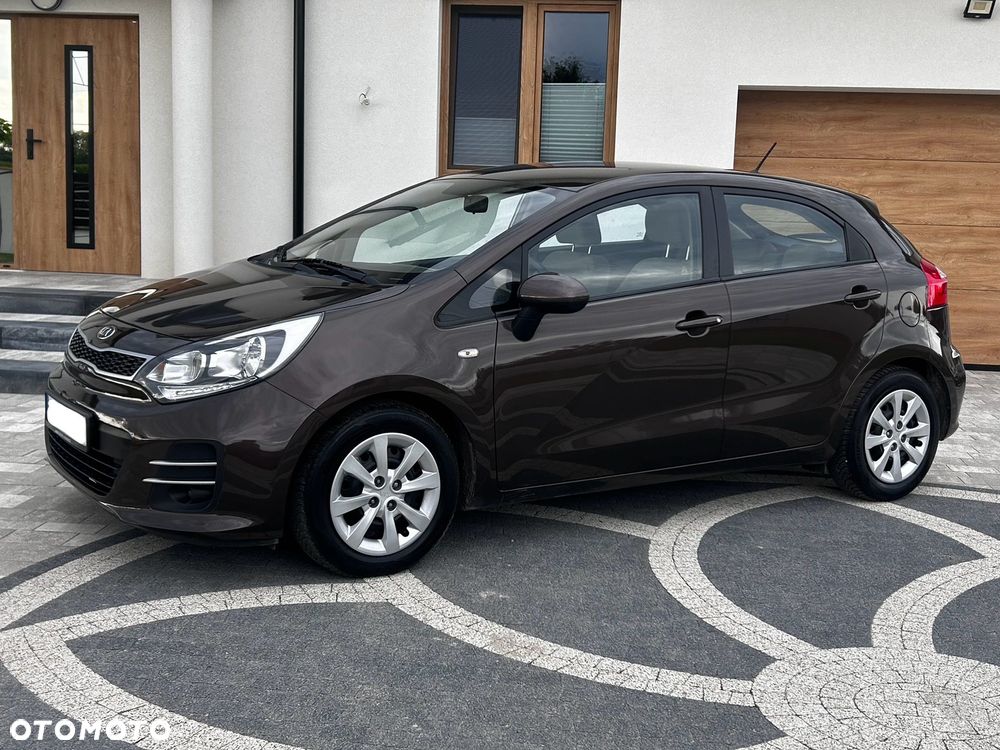 Kia Rio - 1