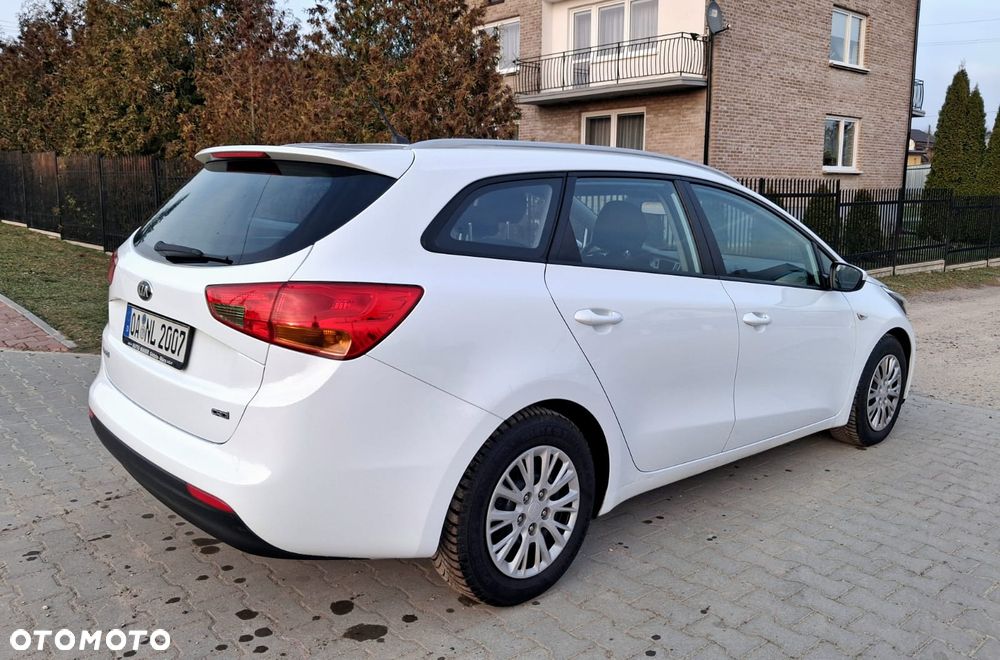 Kia Ceed 1.6 CRDi L - 8