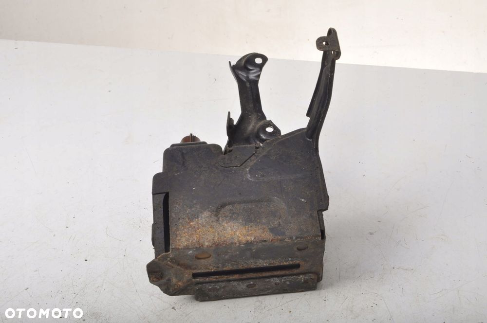 VOLVO S40 II V50 AKUMULATOR START STOP 31296667 UCHWYT - 4