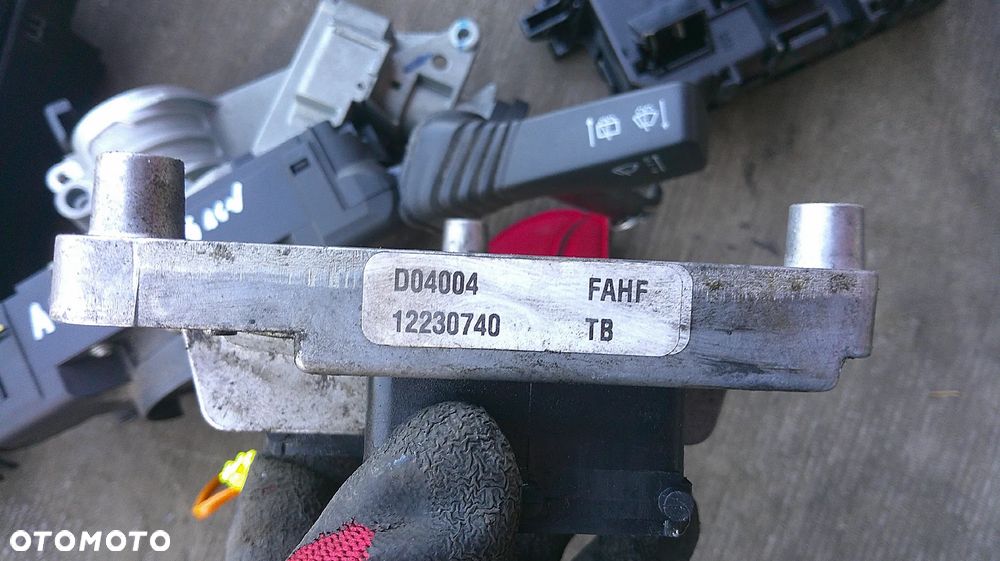 OPEL ASTRA III H 1.6 16V IMMO ZESTAW STARTOWY 12250740 - 2