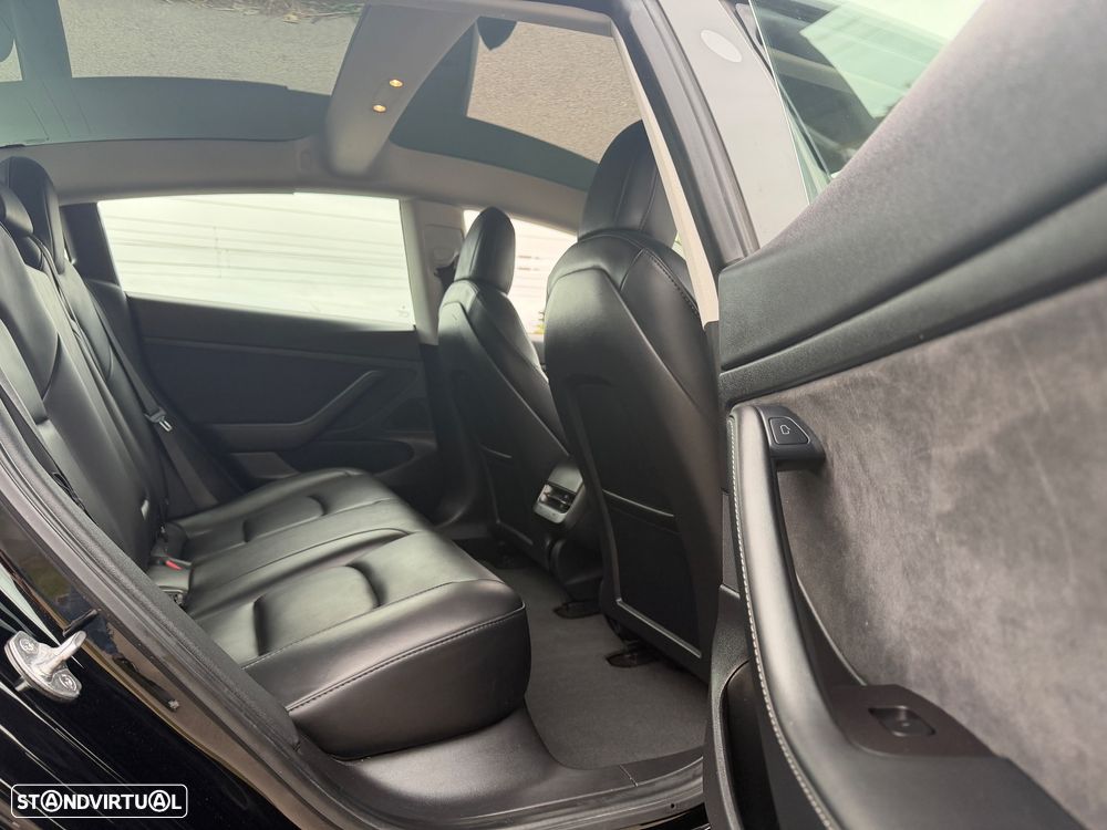 Tesla Model 3 Standard Range Plus RWD - 6