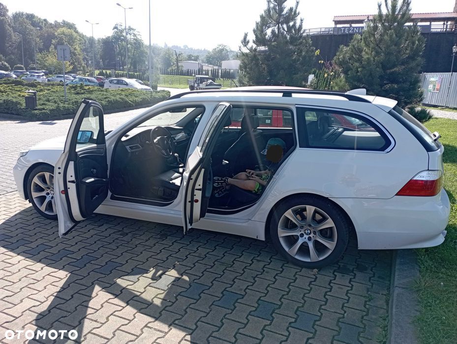 BMW Seria 5 2008 photo 2
