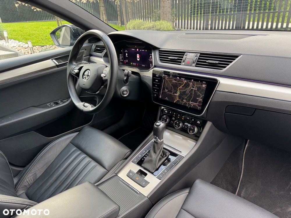 Skoda Superb 2.0 TSI 4x4 L&K DSG - 22