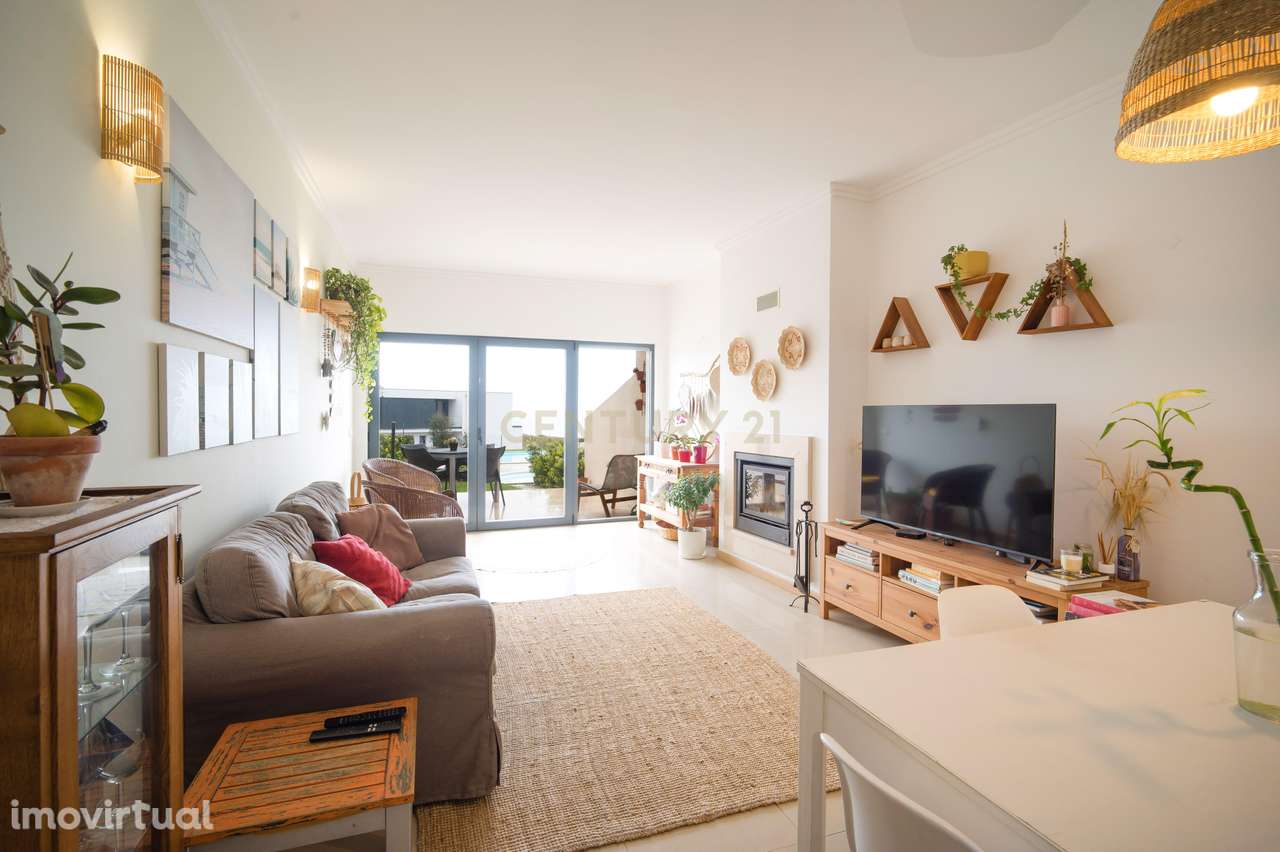 Onde o Mar é Vizinho: Moradia T2+1 com Vista Panorâmica - Grande imagem: 3/38