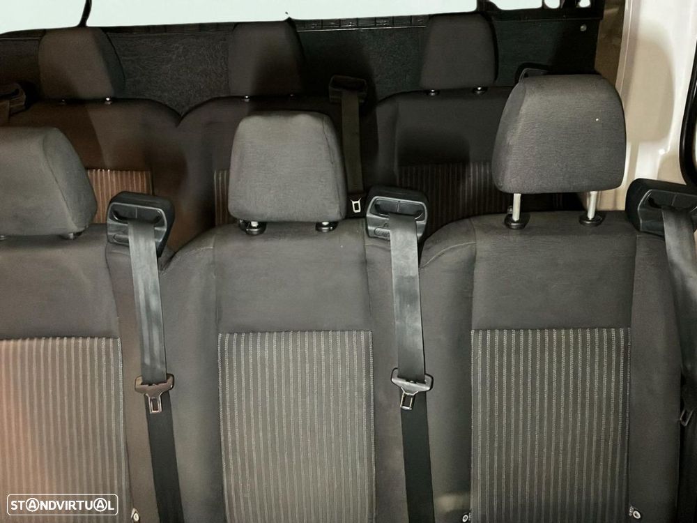 Ford Transit - 15