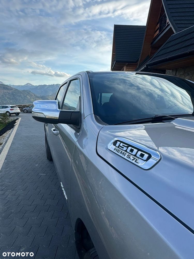 Dodge RAM 1500 5.7 4x4 - 2