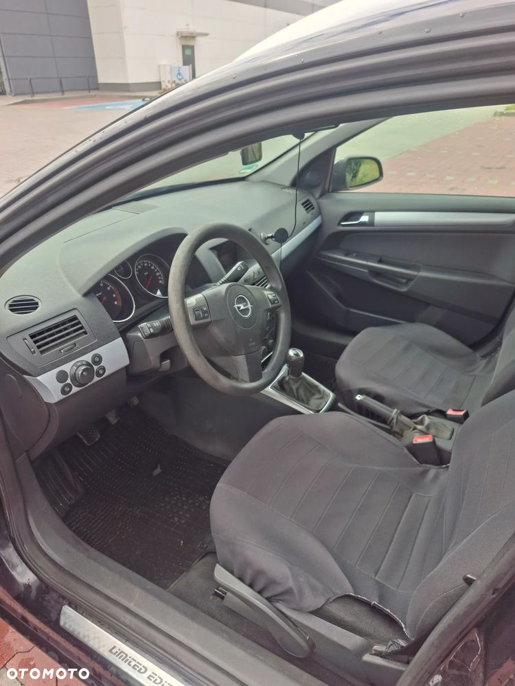 Opel Astra 1.6 Edition - 8