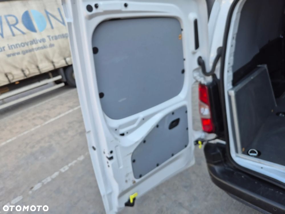 Toyota Proace City - 22