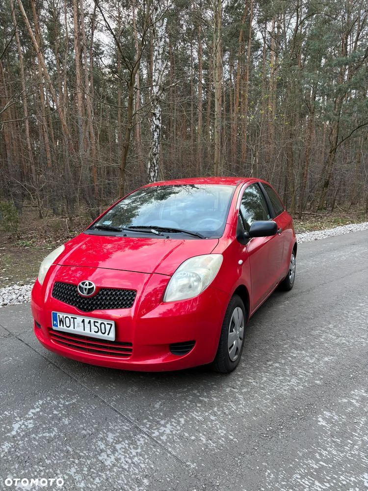 Toyota Yaris 1.0 Luna A/C - 4