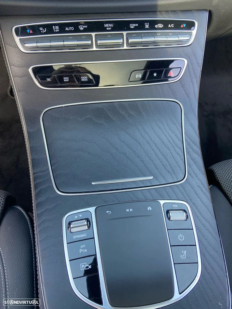 Mercedes-Benz E 300 de 4Matic T 9G-TRONIC Exclusive - 14