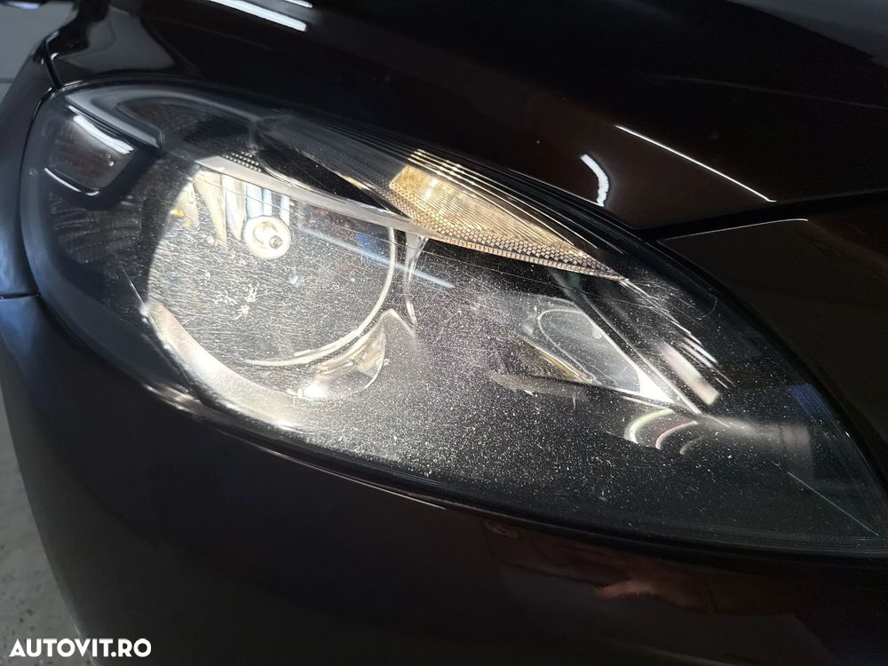 Volvo V40 D3 Geartronic Kinetic - 24
