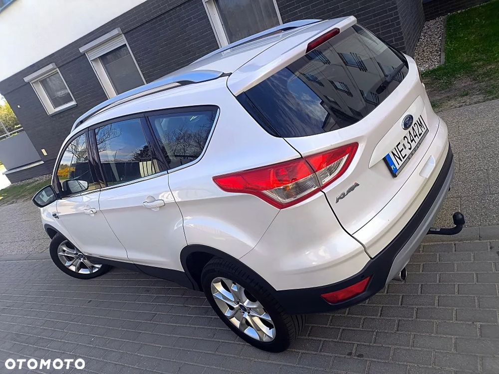 Ford Kuga 2.0 TDCi 2x4 Titanium - 21