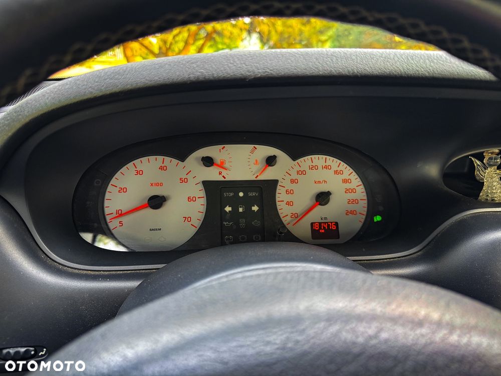 Renault Megane 1.6 Privilege - 10