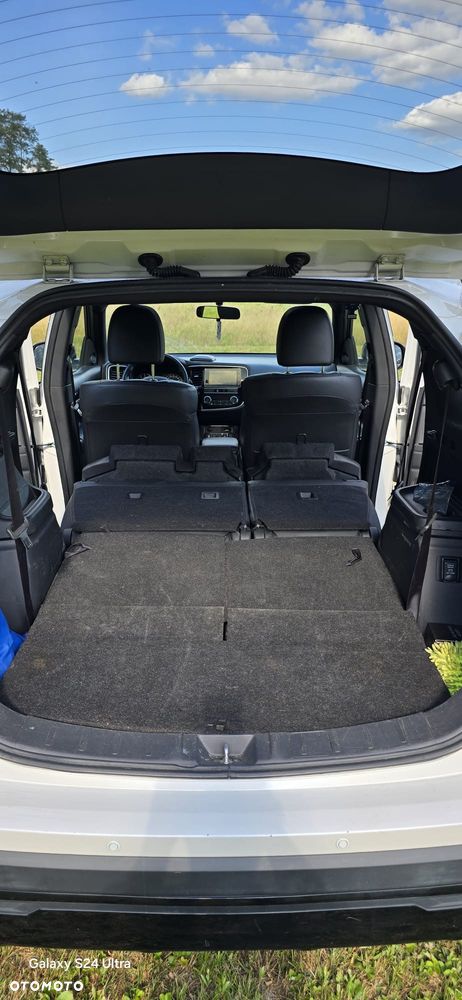 Mitsubishi Outlander - 6