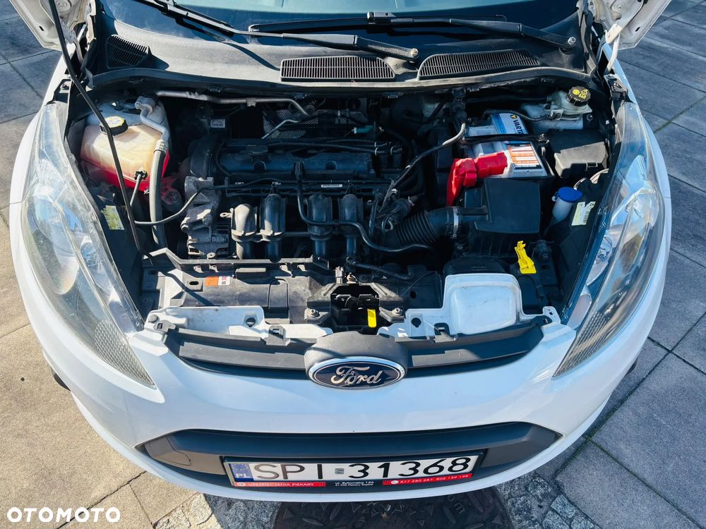 Ford Fiesta - 26
