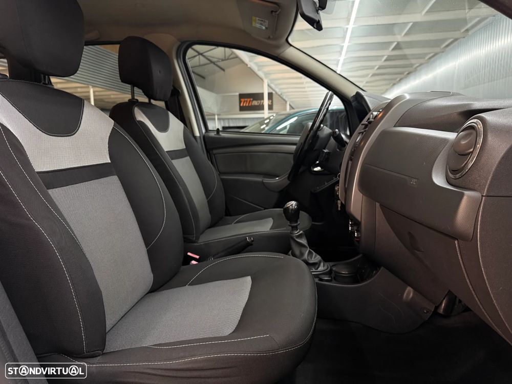 Dacia Duster 1.5 dCi Prestige - 16