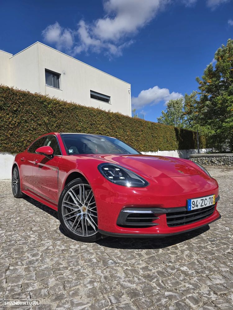 Porsche Panamera 4 E-Hybrid - 2